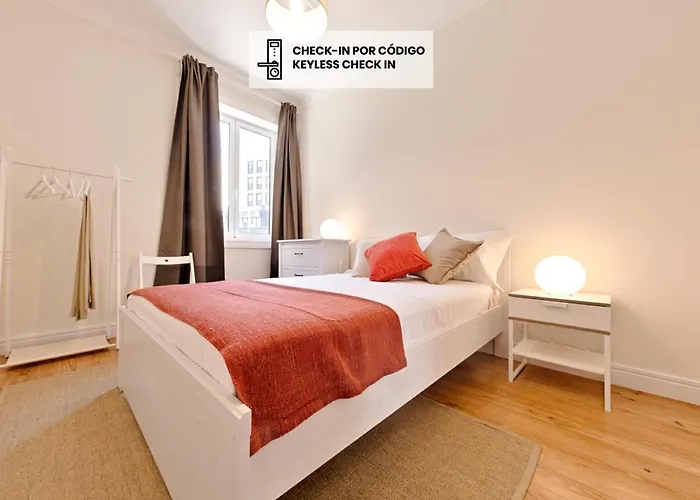 Sleep In Centre Порту